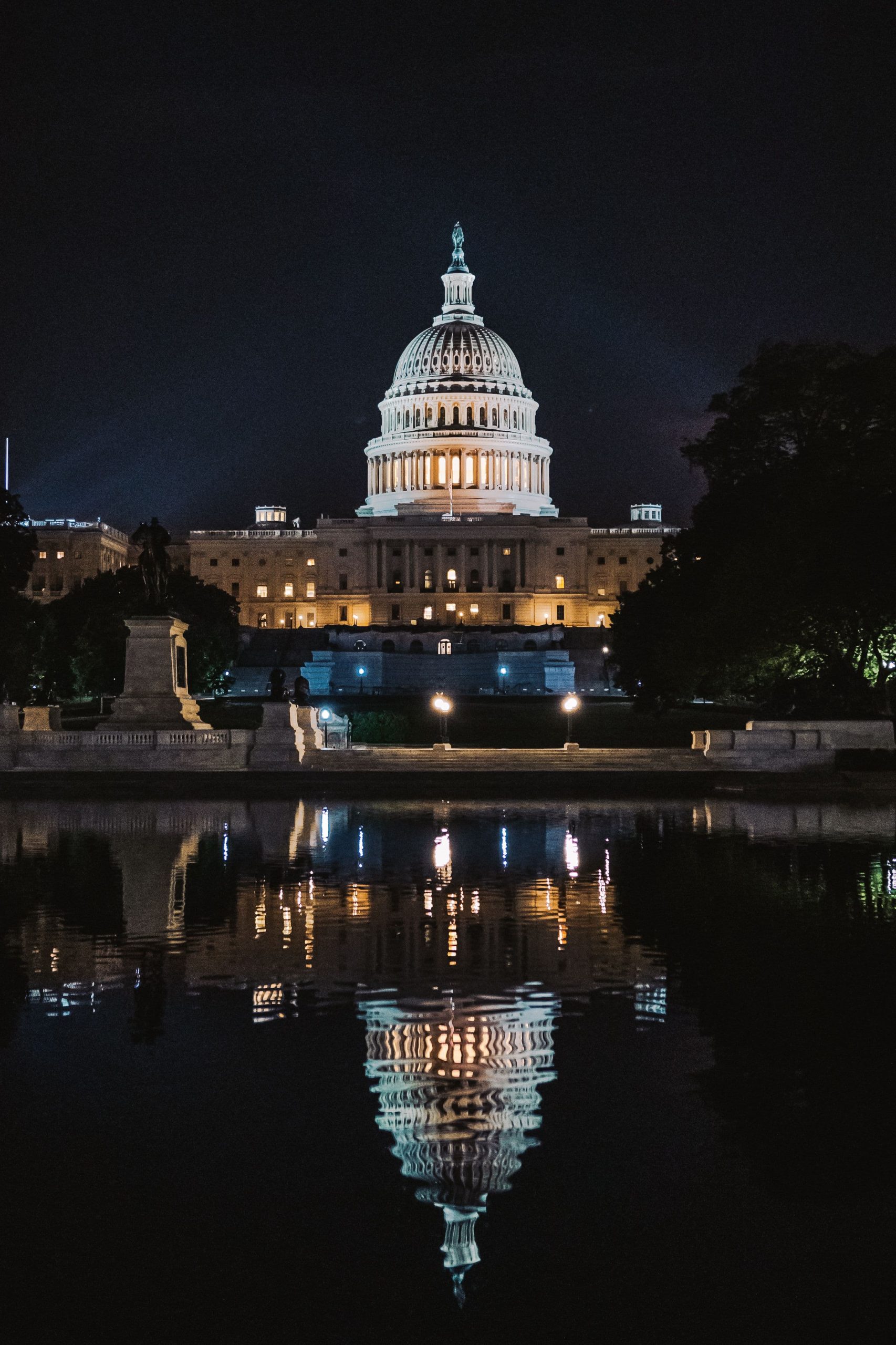 washington dc at night